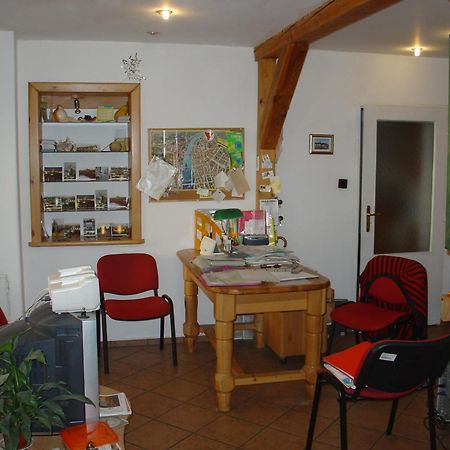 Pension Camp Prager Bagian luar foto